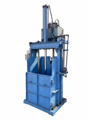 ②粉砕機 (プラスチック) 40〜50馬力! - メルカリ