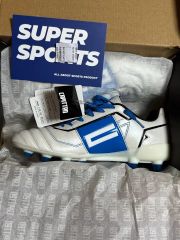 サッカースパイクCAPPITEN ONE PRO 3足セット - メルカリ