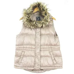 ギャップ GAP WINTER EDITION ダウンベスト フード付き M ベージュ kz13747