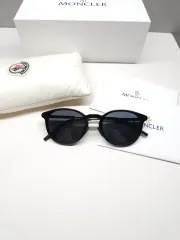 正規品/新品 MONCLER(モンクレール) サングラス ME6011D モンクレール ウェリントンのサムネイル