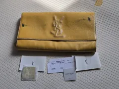 イヴ・サンローラン クラッチバッグ