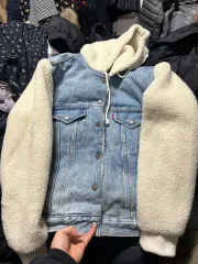 リーバイス プレミアム フーデッド シープスキン デニムジャケット Mのサムネイル