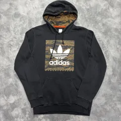 アディダス ビックロゴ カモフラ フードTシャツ M
