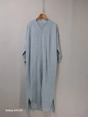 Vネック グレー サイドスリット ニット Long ONE PIECE