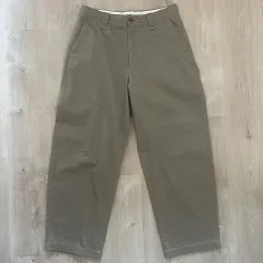 UNIQLO ユニクロ U ワイドフィット チノパンツ