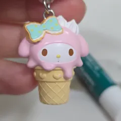 マイメロディ アイスクリーム シークレット チャーム キーホルダー