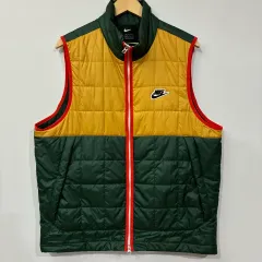 2137 NIKE キルティング ベスト
