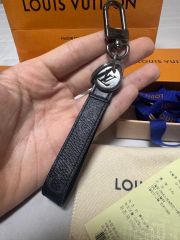 新品保管品✨ルイヴィトンM67224キーホルダーレザーロープ ダミエ 
