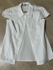 未使用美品【Burberry】バーバリー.ベビーピンク半袖.パフスリーブ 未使用美品【Burberry】バーバリー.ベビーピンク半袖.パフスリーブ