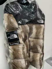 シュプリーム THE NORTH FACE ザノースフェイス シュノー パーフプリント ヌプシ ファーヌプシのサムネイル