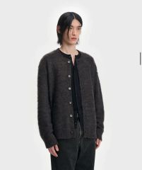 【CMMN SWDN】CS FLYNN RELAXED FIT CARDIGAN CMMN SWDN】CS FLYNN RELAXED FIT CARDIGAN - メルカリ