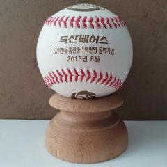 阪神タイガース 2003年 セ・リーグ優勝記念サイン入りボール - メルカリ