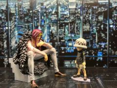 初期 ワンピース P.O.Pコラソン&ローフィギュア - メルカリ