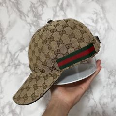 最終価格]Gucci GG Canvas Baseball Cap 2個セット - メルカリ