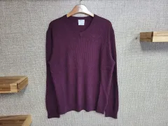 M 100サイズ DKNY Vネック ニットのサムネイル