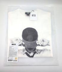 BTS ARIRANG ジン】顔Tシャツ Mサイズ 新品未開封 - メルカリ