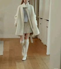 希少✨miu miu ミュウミュウ　archive シープ　ムートンジャケット 希少✨miu miu ミュウミュウ archive シープ ムートンジャケット