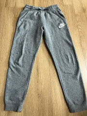 ナイキ グレー トレーナー ズボン キッズ