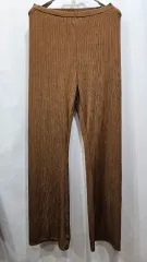 日本GU ブラウンシャーリングゴージストレッチ快適ズボン ss1