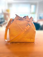 LOUIS VUITTON バッグ ポルテ・エポ ル・レイエ デニム - メルカリ