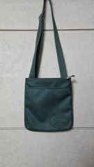 国内完売 希少 美品 LACOSTE モノグラムフラップメッセンジャーバッグ