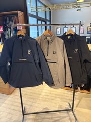 ルースイソンブラ　LTT GELANOTS TRAINING ANORAK S ルースイソンブラ LTT GELANOTS TRAINING ANORAK S - メルカリ