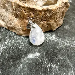 【E19357】レインボームーンストーン ブルーシラー ペンダント moonstone Pendant 天然石 アクセサリー