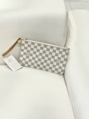 ルイヴィトン ダミエ アズール ポーチ (正規品)