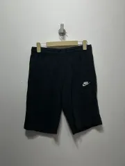ナイキ ブラック ハーフパンツ M