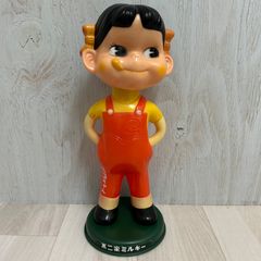 昭和レトロ 首振りペコちゃん 店頭用ソフビ/約31センチ/台座付