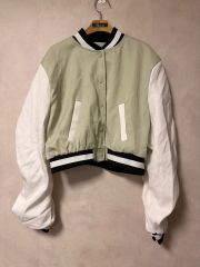 美品】23ss スピックアンドスパン コットンノーカラー金ボタンブルゾン