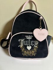 海外限定!激レア新品タグ付】ジューシークチュールバックパック 