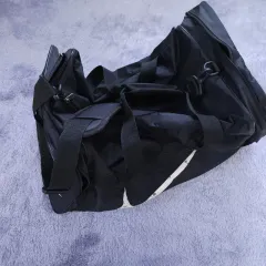 ナイキ ボストンバッグのサムネイル