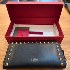 最終値下】正規品 VALENTINO ヴァレンティノ パスポート ケース レア 