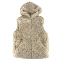 【売り尽くし】CHANEL シャネル タンクトップ ココマーク ノースリーブ アパレル 服 ニット 38 P06660W03008 ホワイト 白 ブラック 黒 コットン    レディース 夏【中古品】 CHANEL - CHANEL シャネル タンクトップ ココマーク ノースリーブ