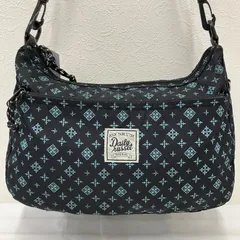 2255　Daily russet　デイリーラシット　 ショルダーバッグ　斜めがけ　紐調節可能　 モノグラム　総柄　ブラック×水色系　 ナイロン　軽量　レディース