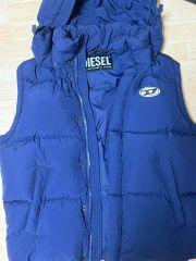 DIESEL ダウンベスト デニム調 - メルカリ