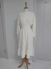新品))アイボリー ケーブル編み ニット ロング ONE PIECE