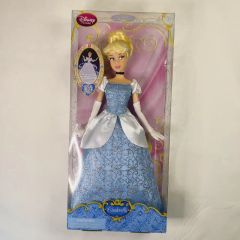 ディズニーストア レア 【廃盤】アナと雪の女王 シンギングドール 