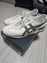 未使用 Onitsuka Tiger MEXICO 66 VINY 27cm - メルカリ