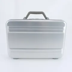 美品 ゼロハリバートン アタッシュケース ハードケース 書類鞄 ビジネス ブリーフケース 出張 A4 シルバー メンズ EBE DY32-7【中古】のサムネイル