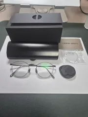 ゆいチトヤマ GIORGIO ARMANI コラボのサムネイル