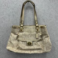 COACH コーチ ハンドバッグ ショルダーバッグ ハチ刺繍 シグネチャー