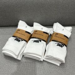 Nike Patta Crew Socks (2 Pairs) 25-27cm - メルカリ