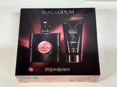 M06)Yves Saint Laurent BLACK OPIUM セット - メルカリ
