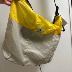 Cotopaxi】ハーフムーン ショルダーバッグ ユニセックス8L - メルカリ