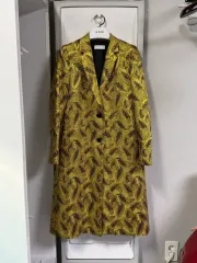 ドリス・ヴァン・ノッテン コートのサムネイル
