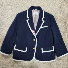 2026年最新】THOM BROWNE Neiman Marcusの人気アイテム - メルカリ