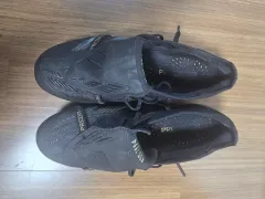 アディダス サッカーシューズ 235