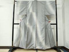 ☆白眉 窪田織物 本場大島紬 すっきりした白大島の着物 m4319 - メルカリ